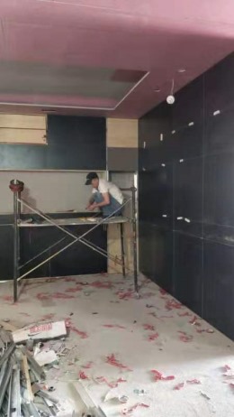 宝丰慕斯床垫体验店