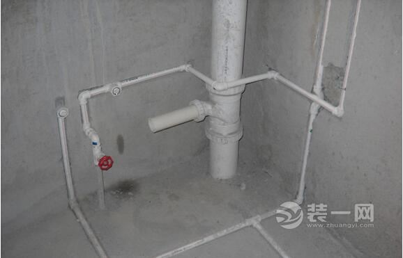 56平两室地面铺设及管道设计图